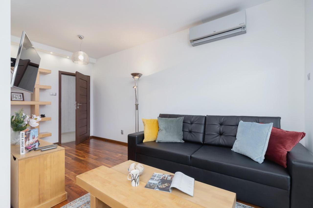 Krakow Blonia Apartment With Balcony By Noclegi Renters Екстер'єр фото
