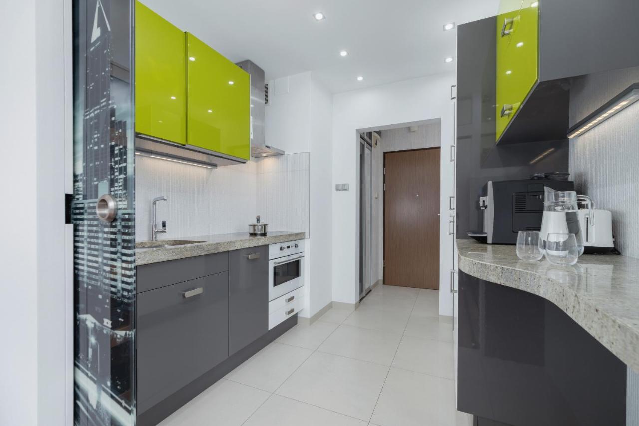 Krakow Blonia Apartment With Balcony By Noclegi Renters Екстер'єр фото